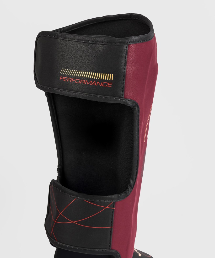 venum tactical xt scheenbeschermers - zwartbordeauxgoud