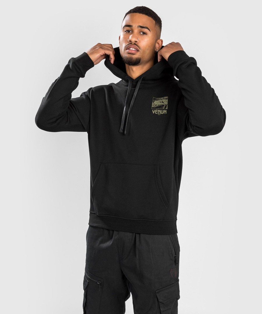 venum fangs hoodie regular fit - zwart