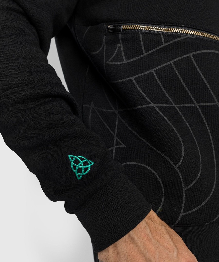 venum assassin creed reloaded hoodie - zwart