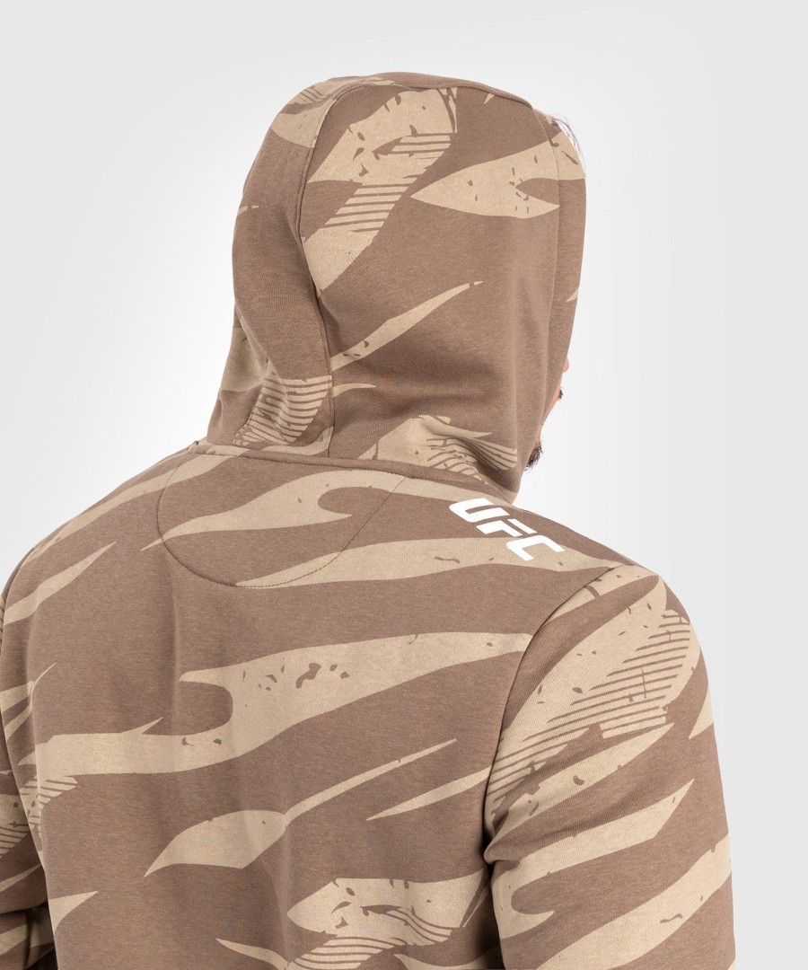 ufc adrenaline by venum fight week heren pullover hoodie - desert camo