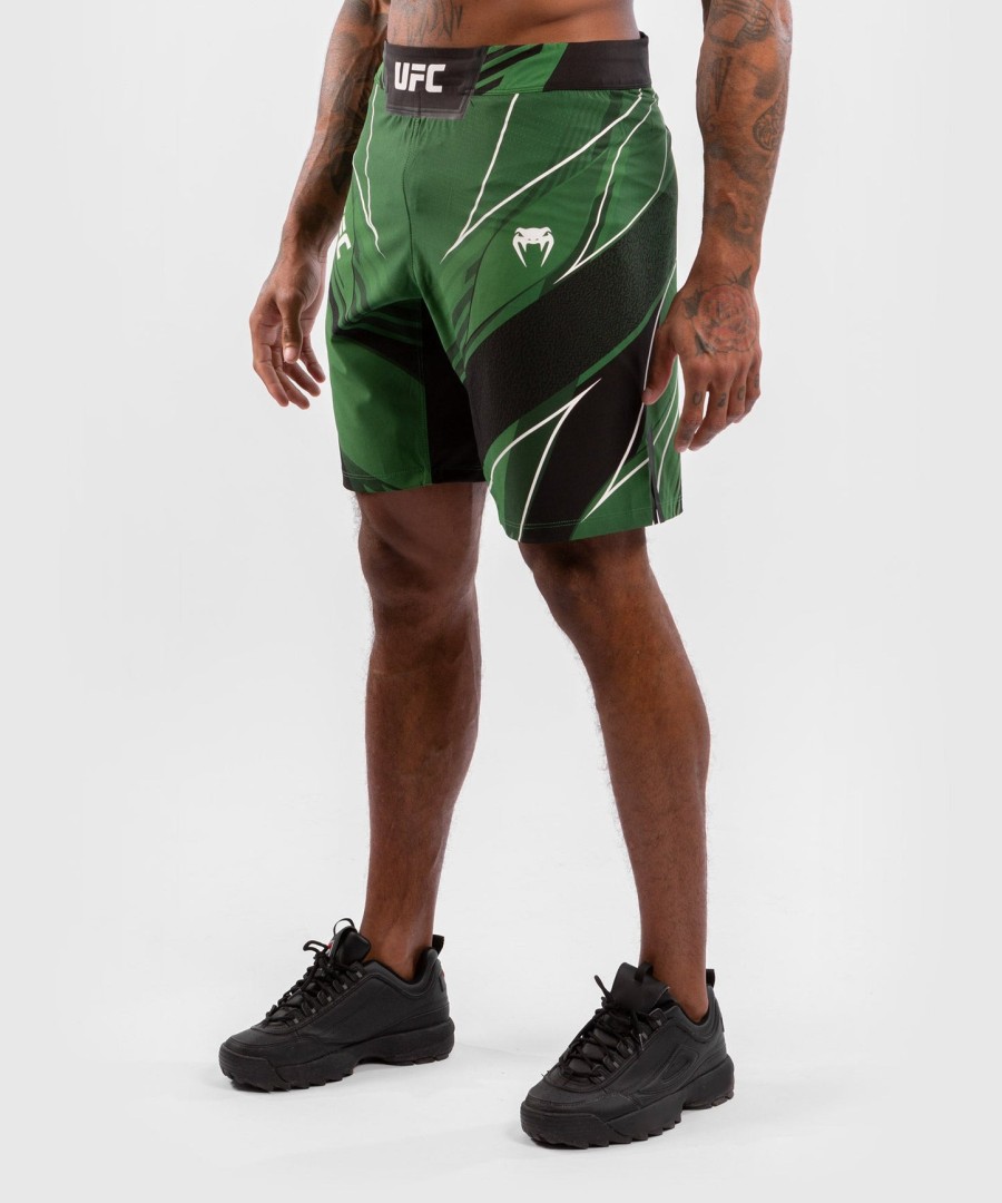 ufc venum authentic fight night herenshorts - lange pasvorm - groen