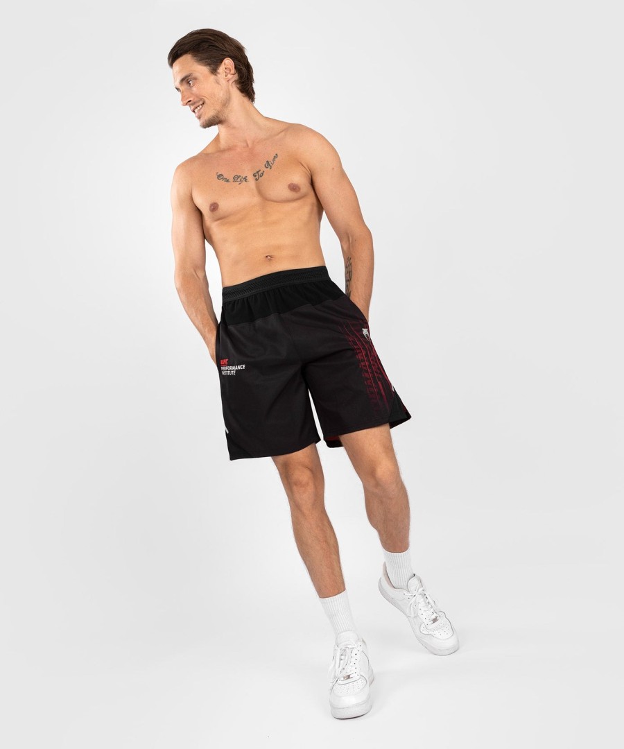 ufc venum performance institute 2.0 heren performance short - zwartrood