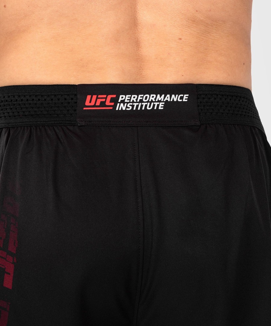 ufc venum performance institute 2.0 heren performance short - zwartrood