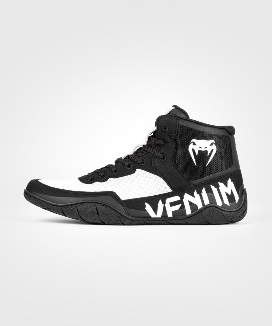 venum elite worstelschoenen - zwartwit