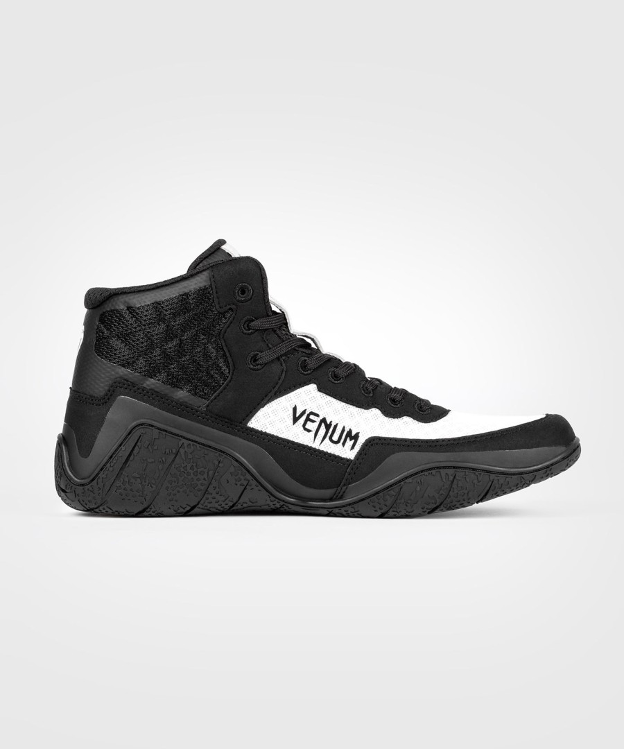 venum elite worstelschoenen - zwartwit